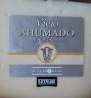 Queso viejo ahumado
