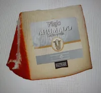 Queso de oveja viejo ahumado