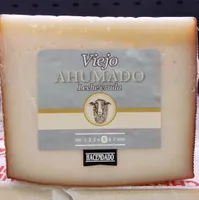 Queso viejo ahumado