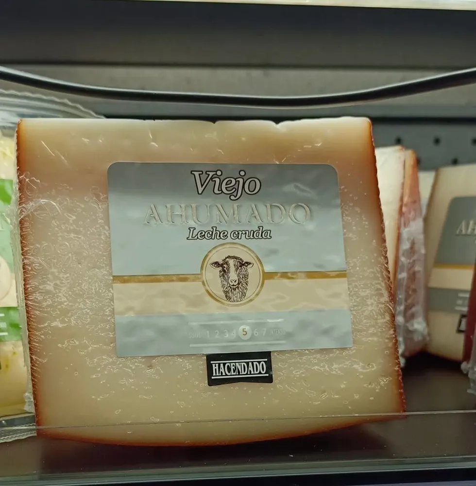 Queso viejo Ahumado