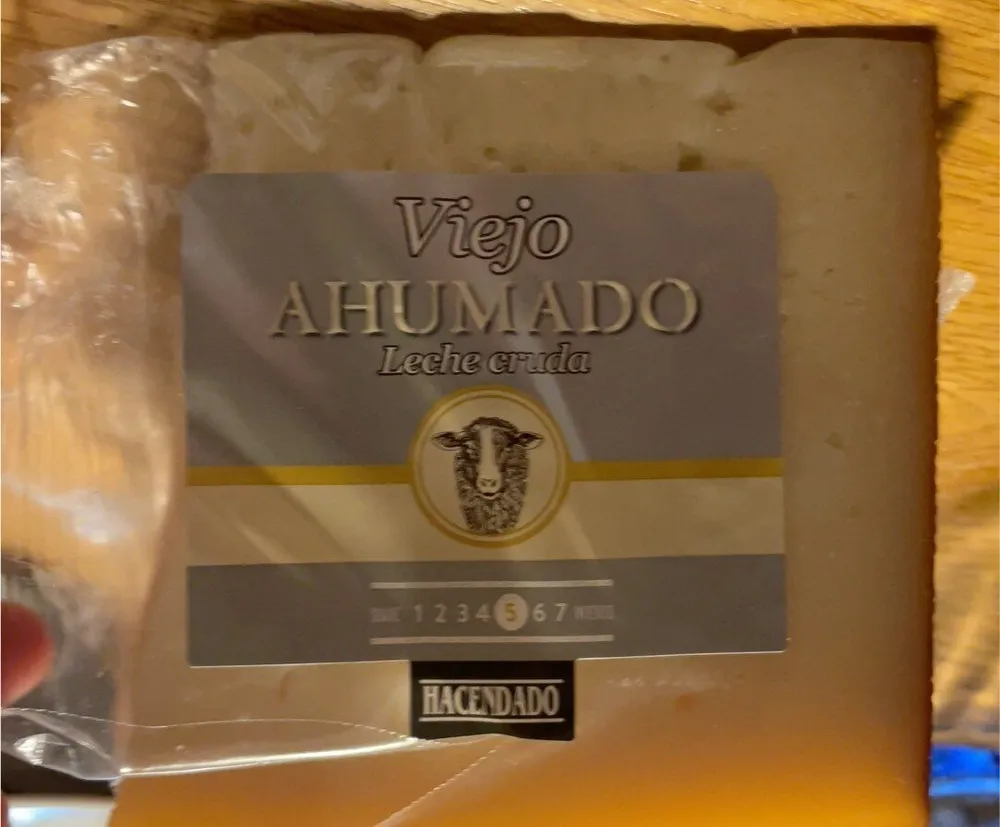 Queso viejo ahumado