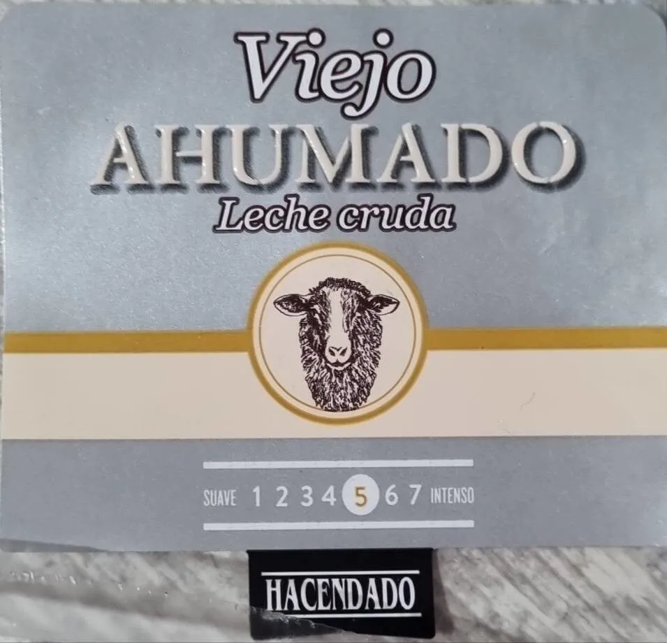 Queso viejo ahumado