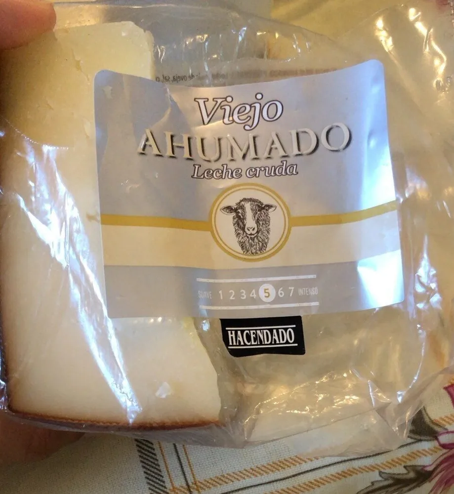 Queso viejo ahumado