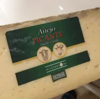 Queso madurado de leche de oveja y cabra