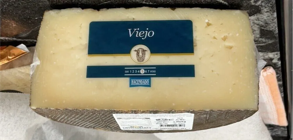Queso de oveja viejo