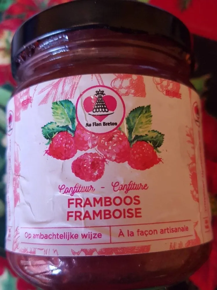 Au flan Breton, confiture framboise