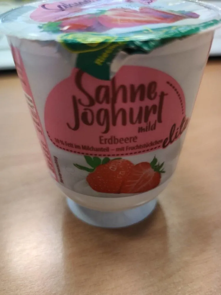 Sahne Joghurt Erdbeere