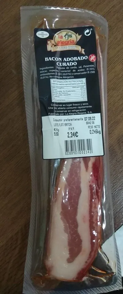 Bacon adobado curado