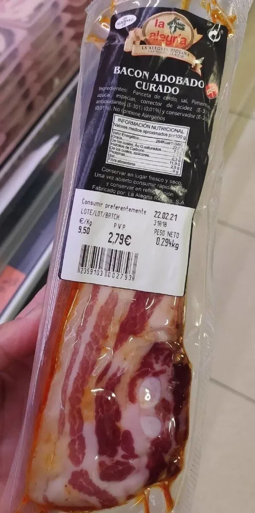 Bacon adobado curado