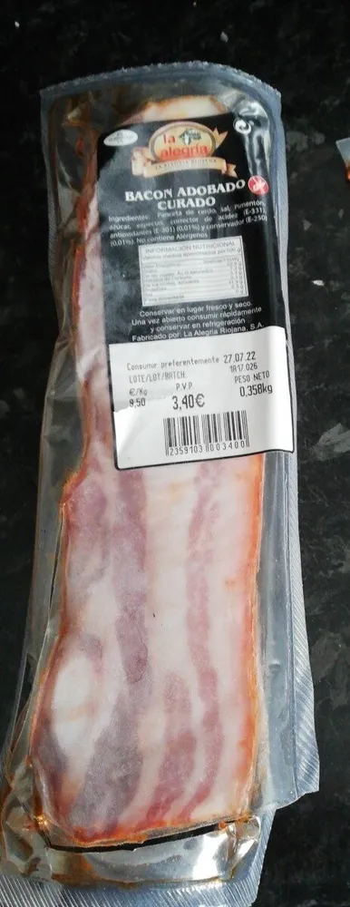 Bacon adobado curado