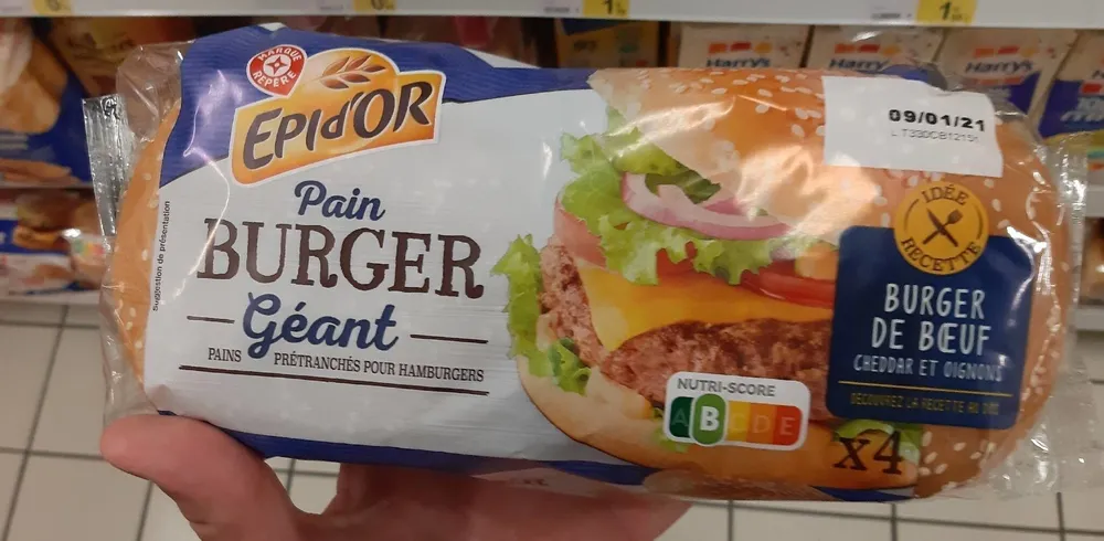 Pain burger géant