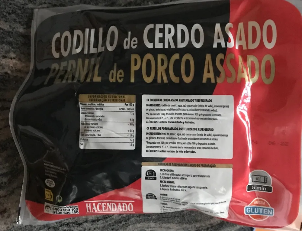 Codillo de cerdo asado