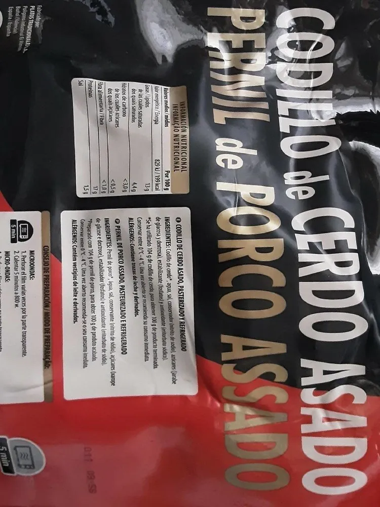 Codillo de cerdo asado
