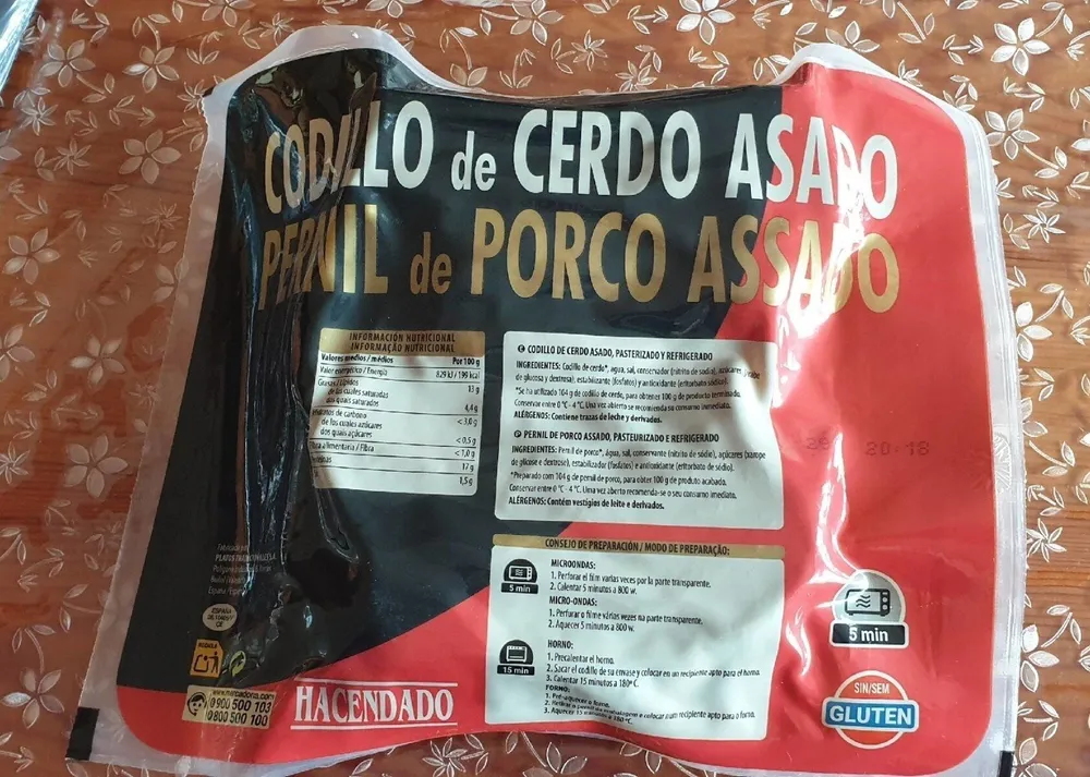 Codillo de cerdo asado