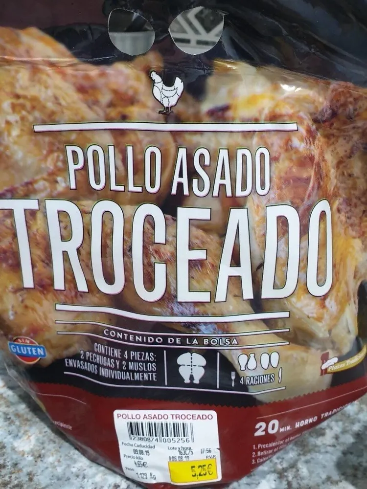 Pollo asado troceado