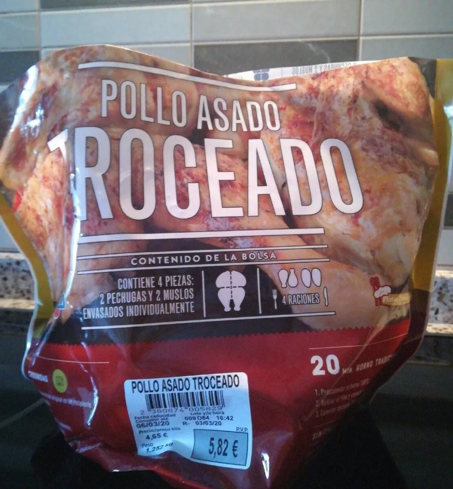 Pollo asado troceado