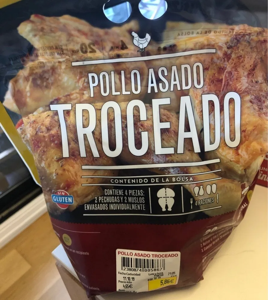 Pollo asado troceado