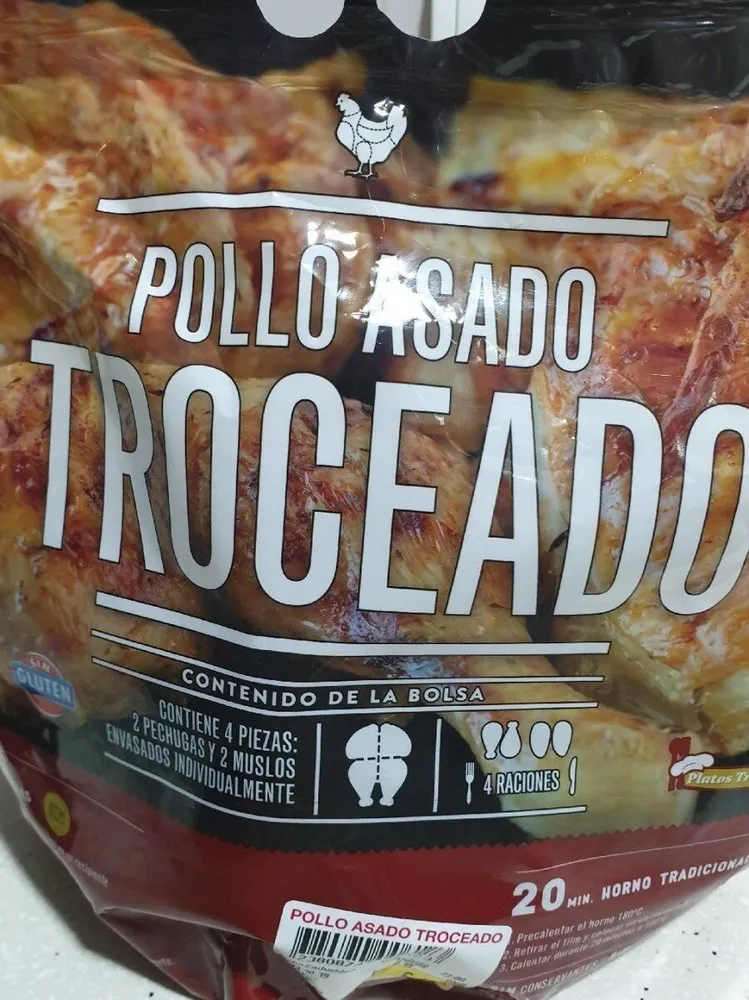 Pollo asado troceado