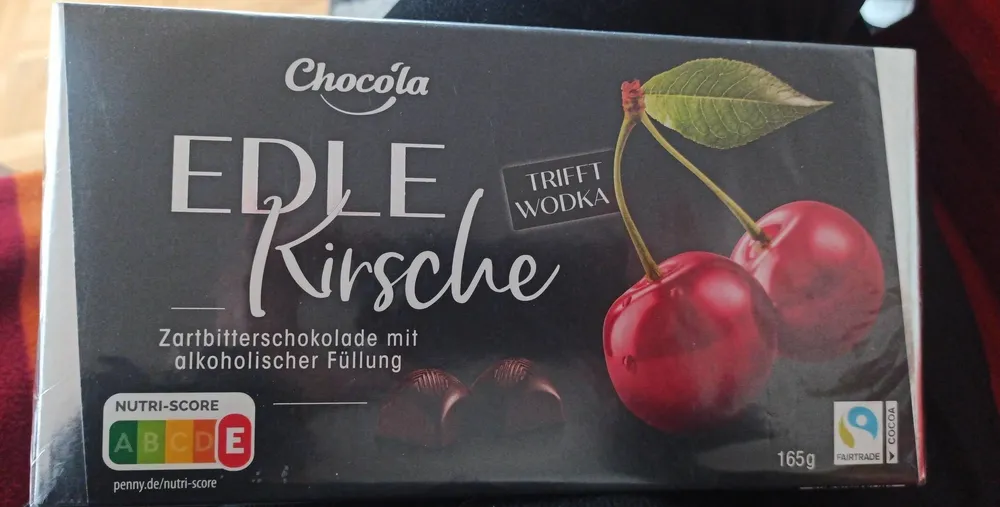 EDLE Kirsche TRIFFT WODKA Zartbitterschokolade mit alkoholischer Füllung