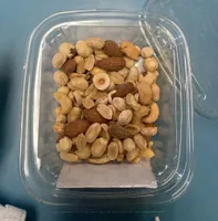 Misto pelato tostato e salato