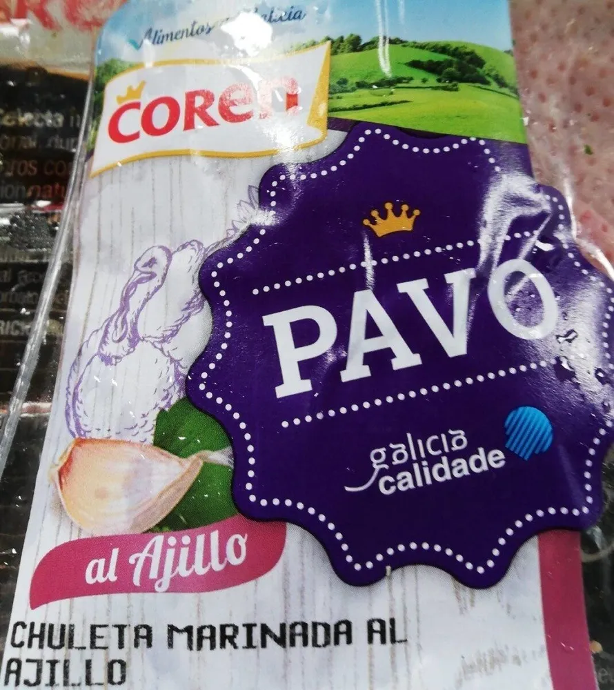 Pavo marinado al ajillo