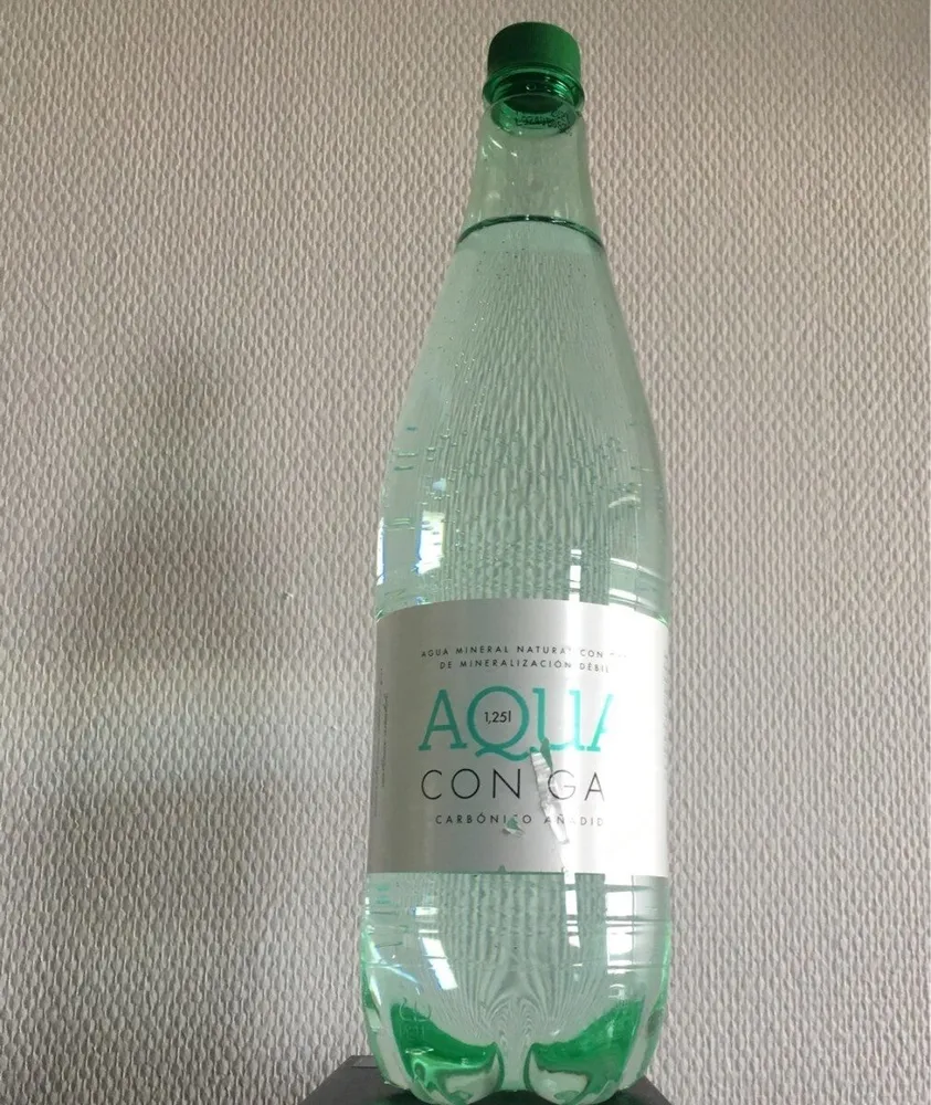 Agua con gas