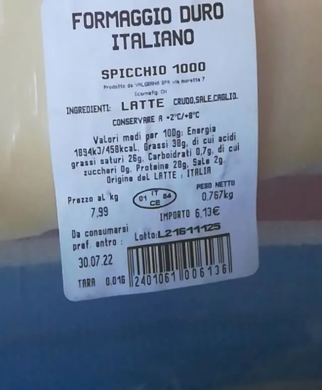 Formaggio duro italiano