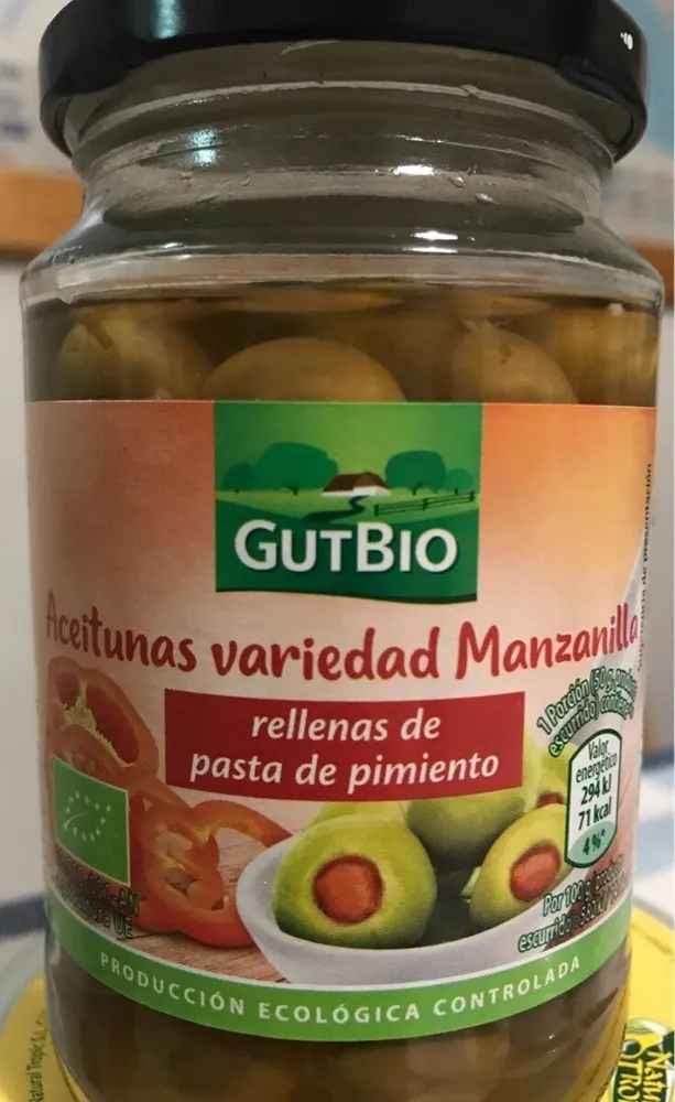 Aceitunas rellenas de pimiento