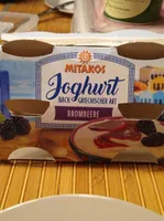 Joghurt nach griechischer Art Brombeere