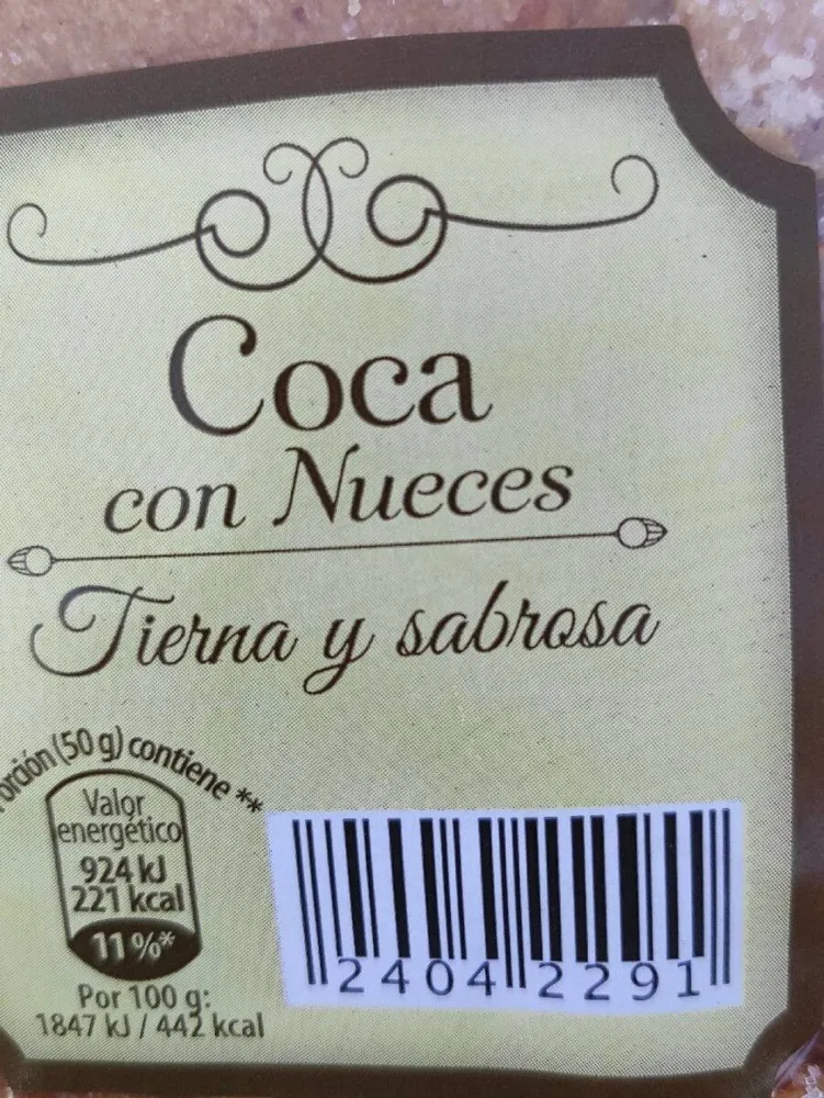 coca con nueces tierna y sabrosa