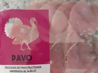 Pechuga de pavo fileteada marinada al ajillo