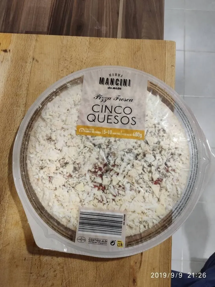 Pizza fresca cinco quesos