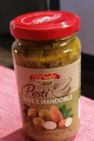 I pesti olive e mandorle