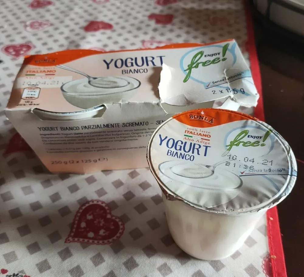 Yogurt bianco senza lattosio