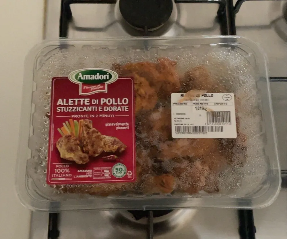 Alette di pollo stuzzicanti e dorate