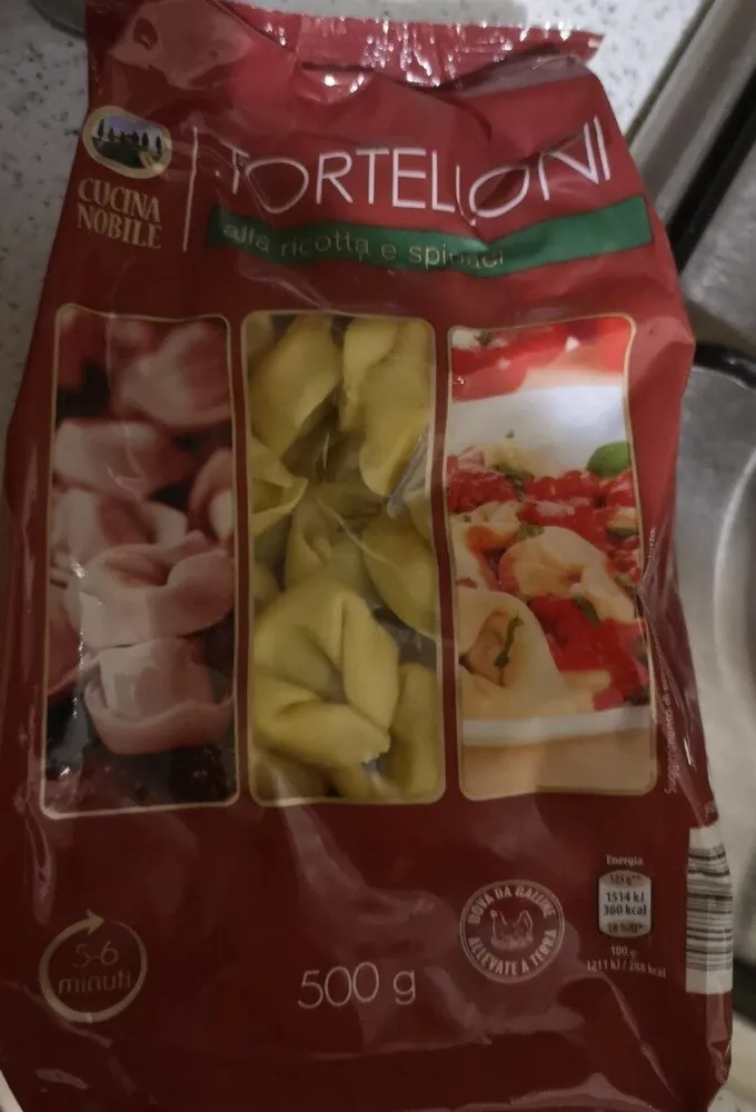 Tortelloni alla Ricotta e spinaci