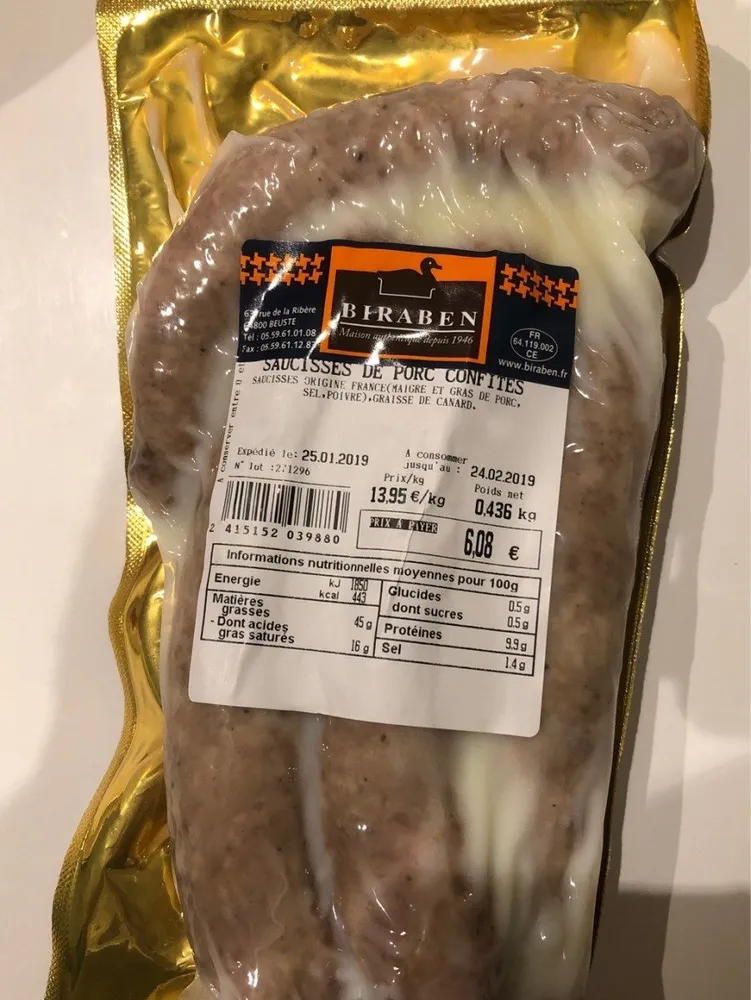 Saucisses de porc confites