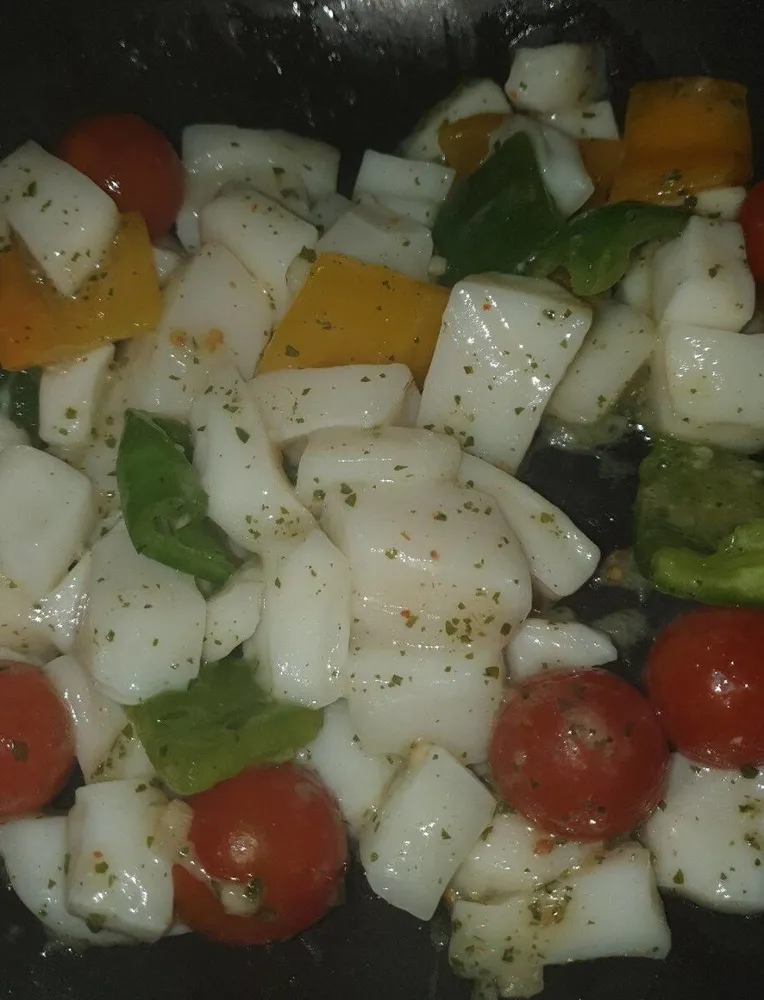 Poêlée d'enconets ail persil et légumes d'été