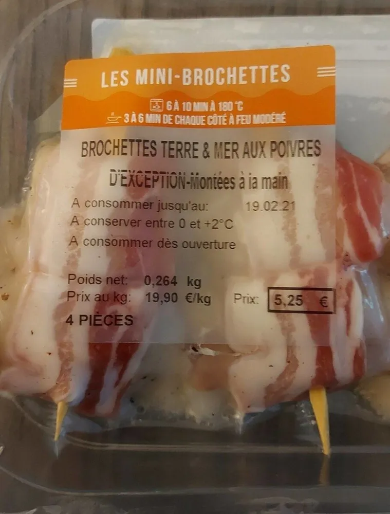 Brochettes terre & mer aux poivres.