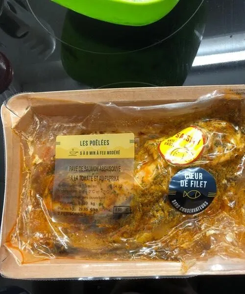 Pavé de saumon assaisonné à la tomate et au paprika