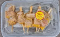 Brochettes d'espadon assaisonné au tamarin et à la menthe