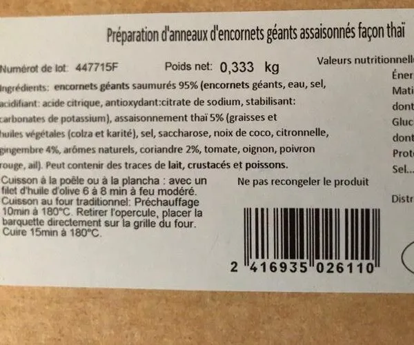 Préparation d’anneaux d’encornets géant s assaisonnés façon thaï