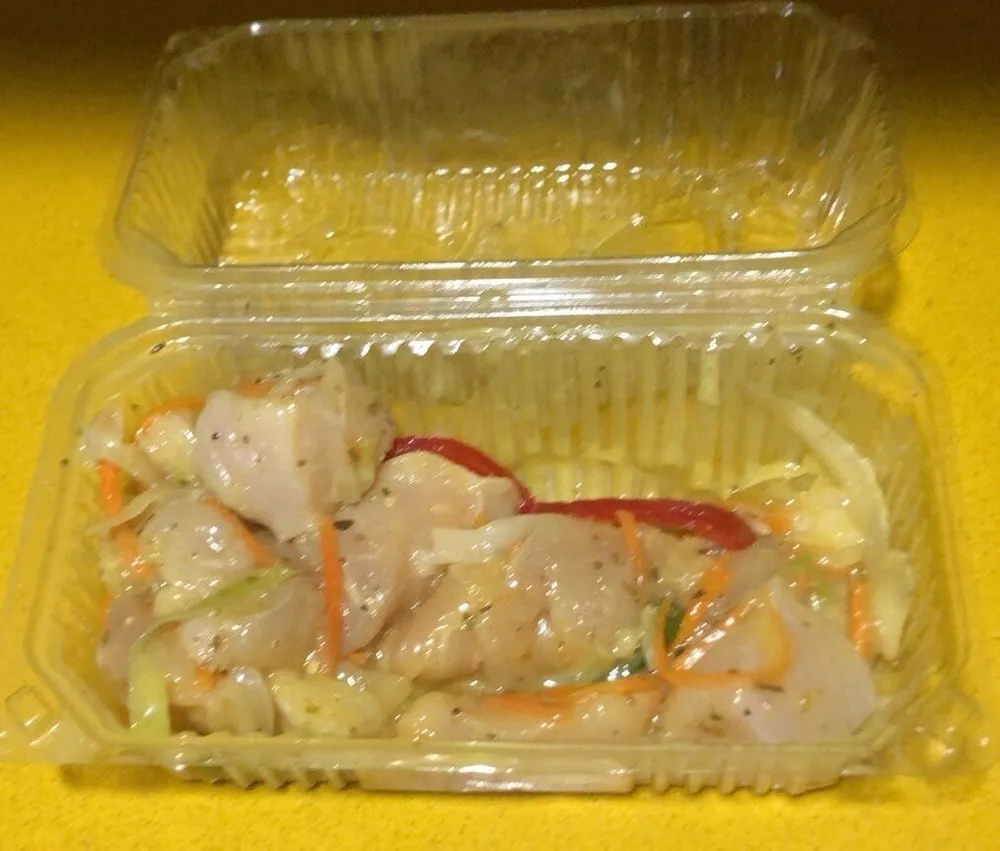Pechuga con vegetales en kebab