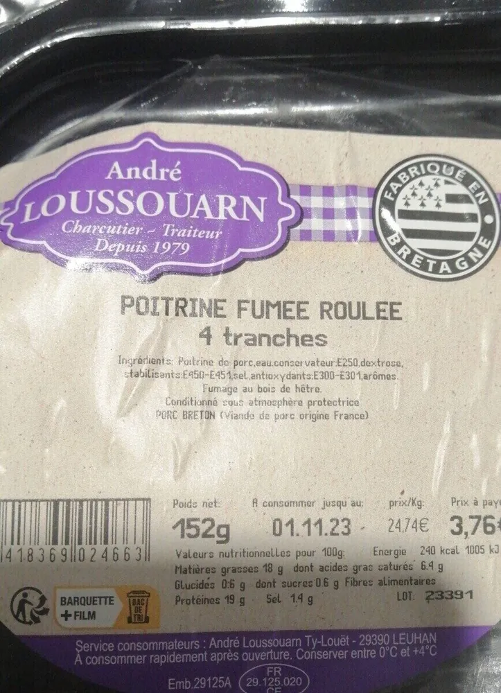 Poitrine fumée roulée