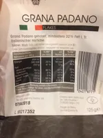 Grana Padano Flakes