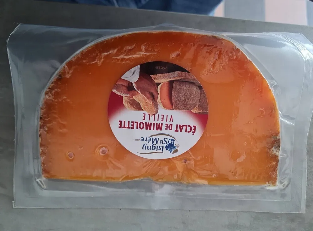 Eclat de mimolette vieille