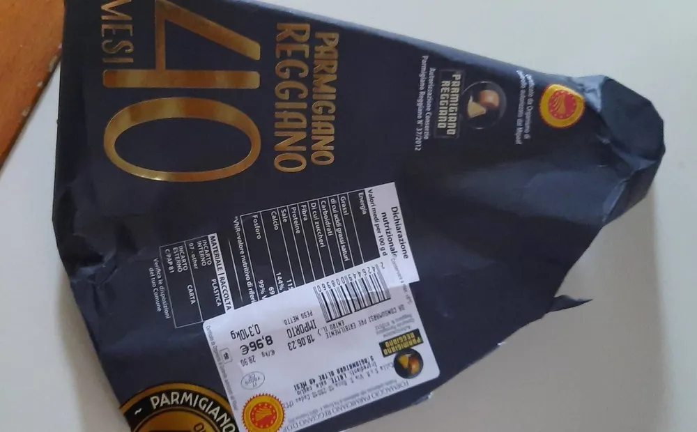 Parmigiano reggiano  40 mesi