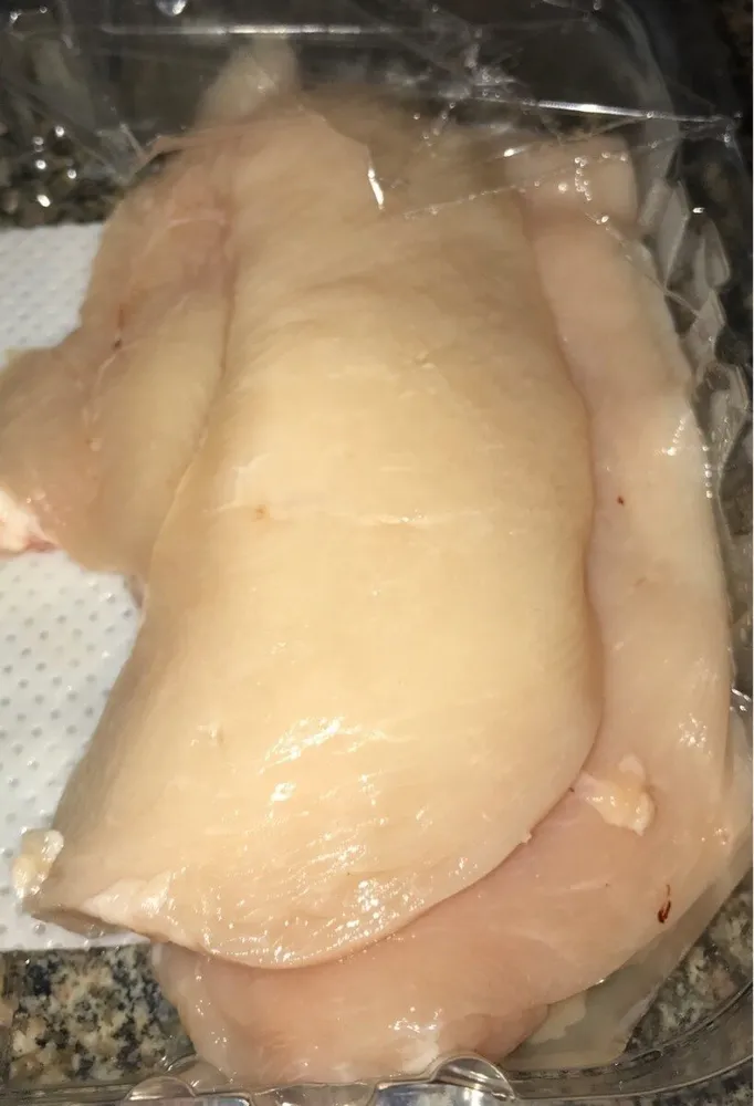 Pechuga de pollo fileteada