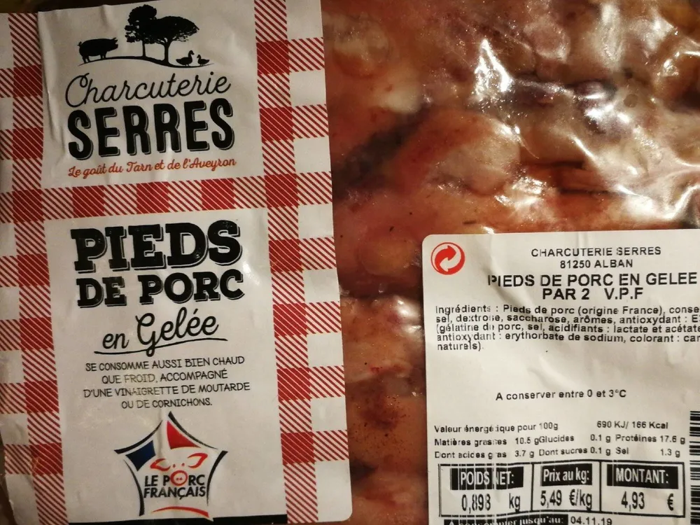 Pieds de porcs en gelee