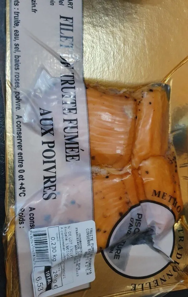 Filet de truite fumee aux poivres